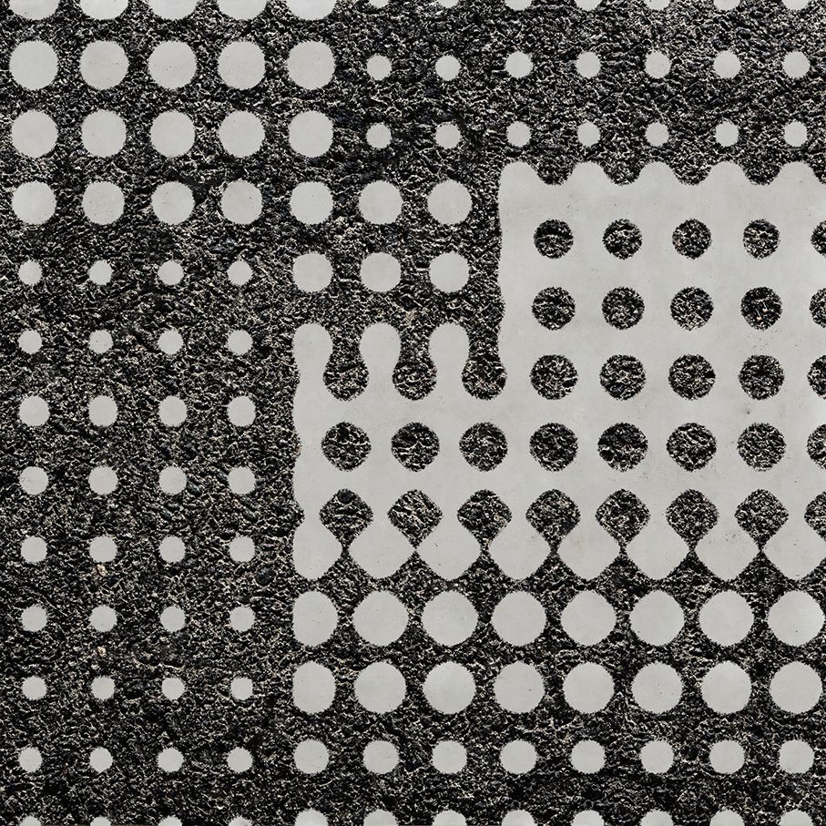 Atom Cross black